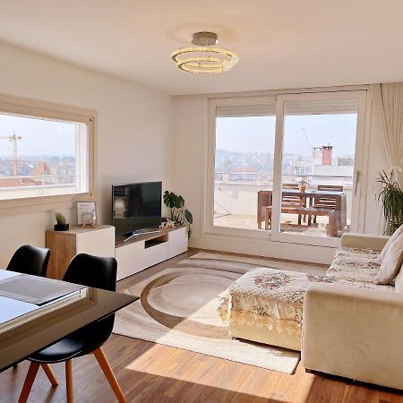 Unique Penthouse Porto Near Livaria Lello - 40M2 Terrace And Free Parking Exterior photo