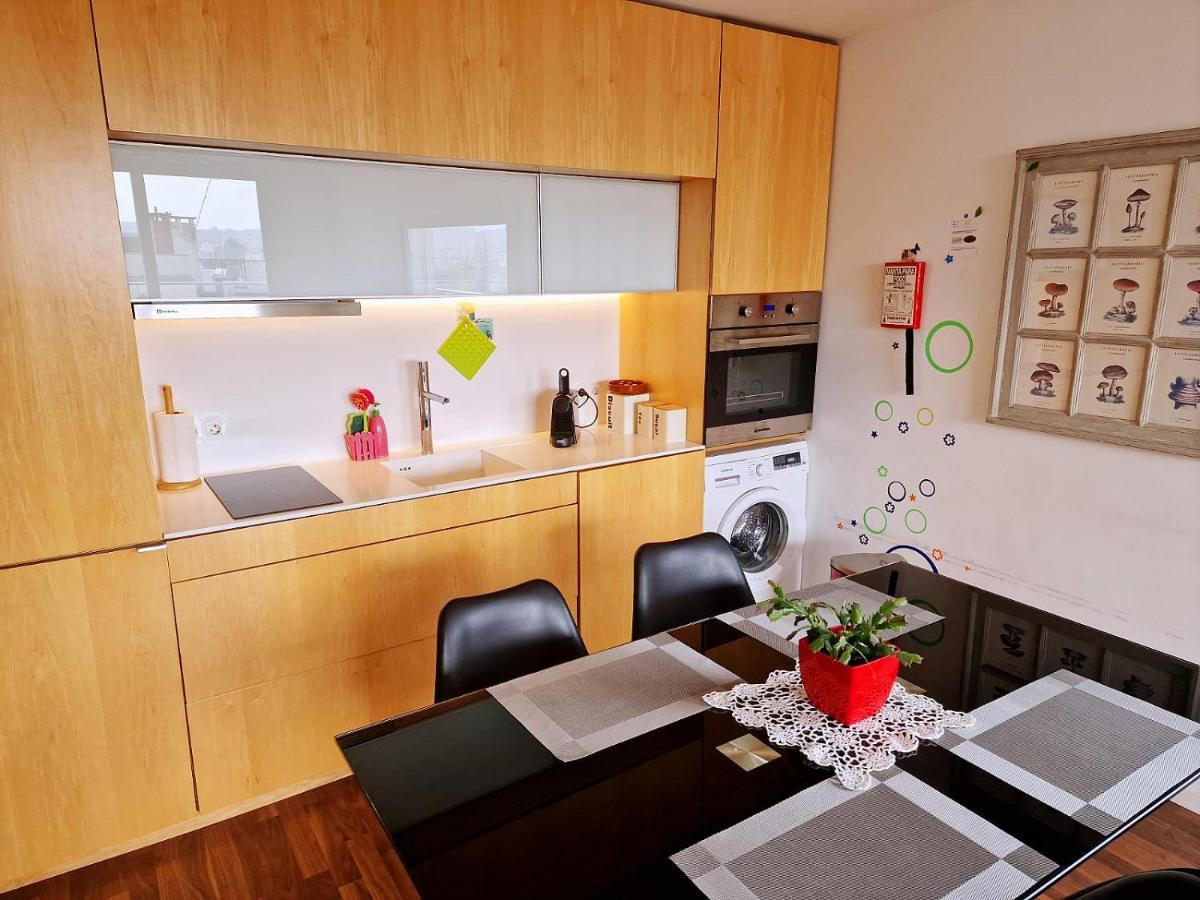 Unique Penthouse Porto Near Livaria Lello - 40M2 Terrace And Free Parking Exterior photo