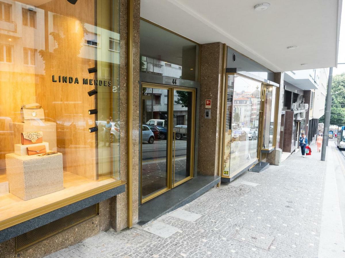 Unique Penthouse Porto Near Livaria Lello - 40M2 Terrace And Free Parking Exterior photo